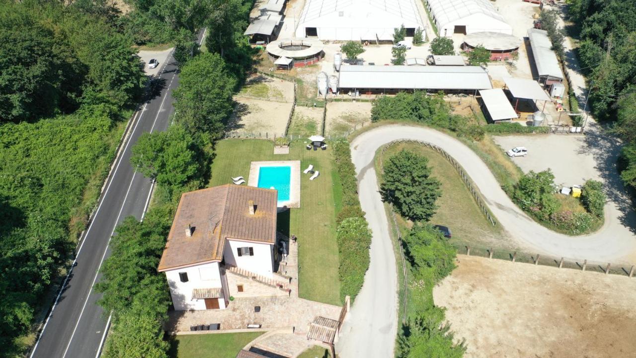 Sant'Omero Country House Western Club المظهر الخارجي الصورة